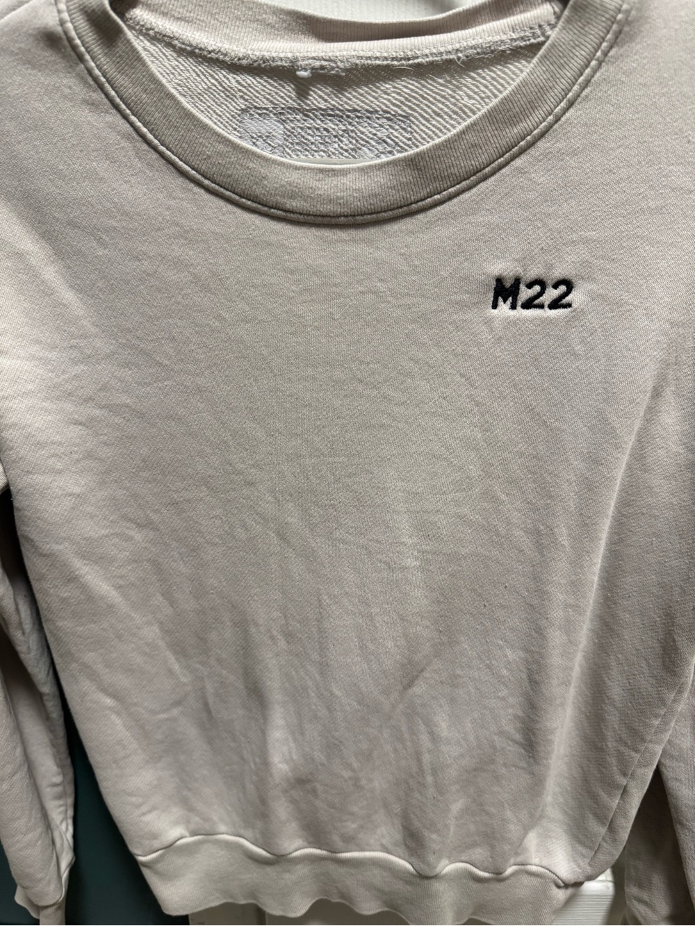 M22 Embroidered Crewneck Sweatshirt - Cream